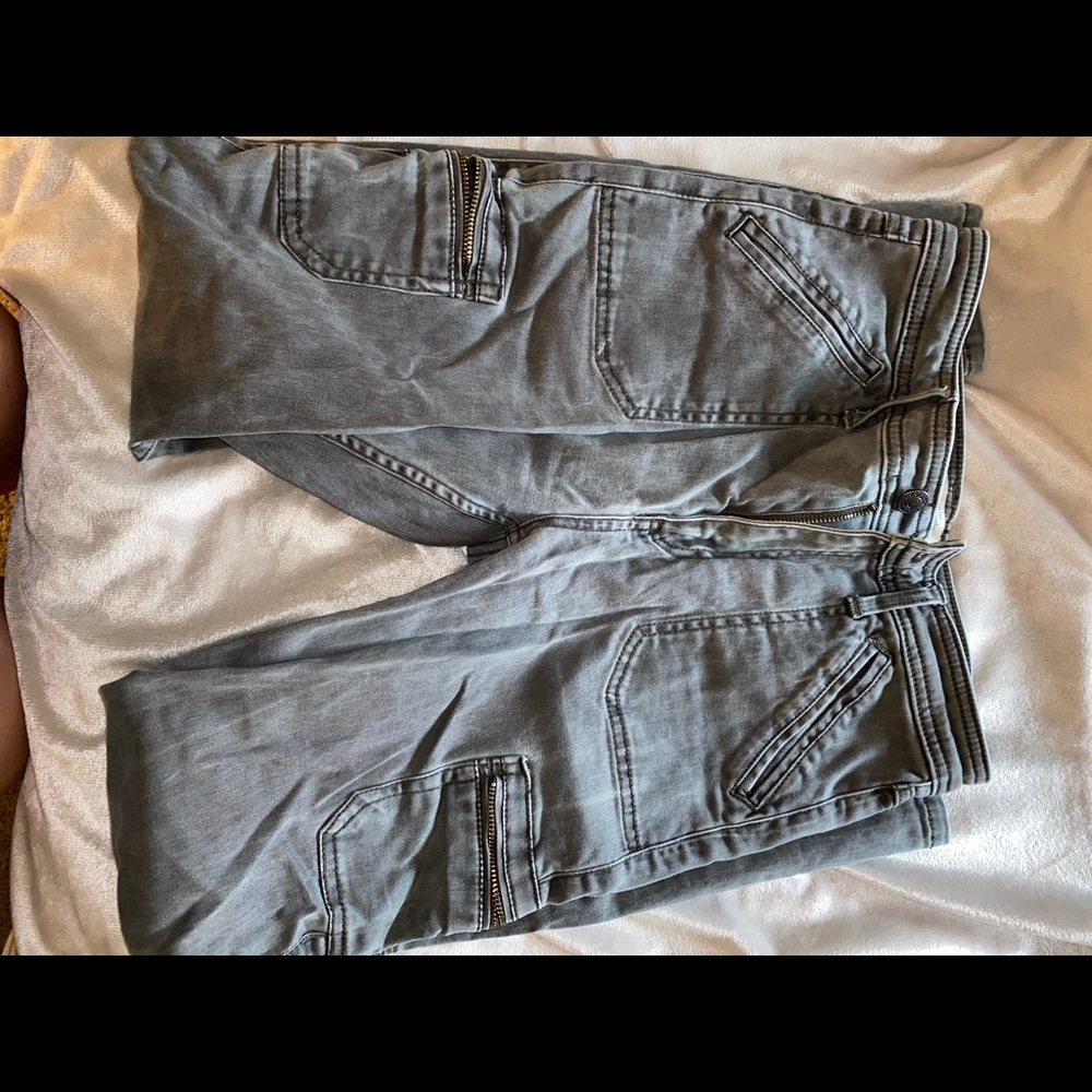 Jeans - Picture 3 of 4